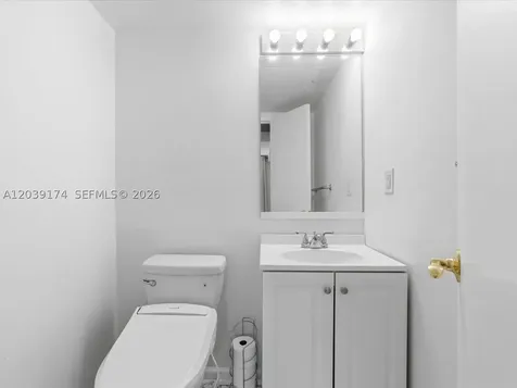 3000 S Ocean Drive Hollywood FL 33019