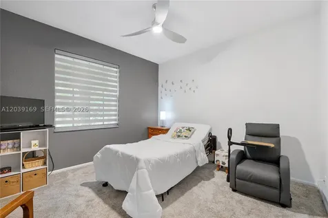1522 NW 182nd Way Pembroke Pines FL 33029