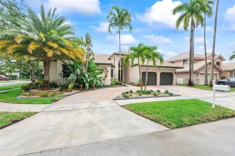 1522 NW 182nd Way Pembroke Pines FL 33029