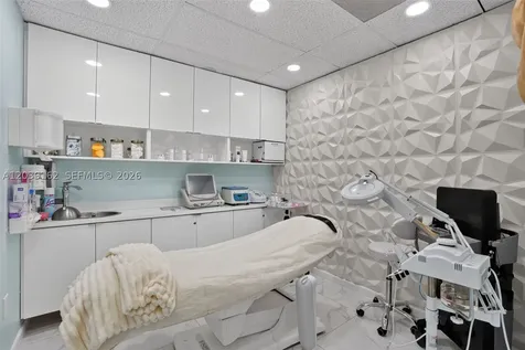 Laser And Electrolysis Clinic For Sale On Coral Way Miami FL 33165