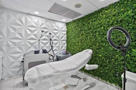Laser And Electrolysis Clinic For Sale On Coral Way Miami FL 33165