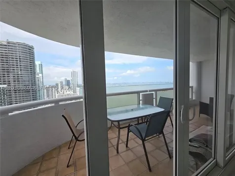 Miami FL 33132