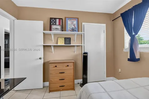 4585 E 9th Lane Hialeah FL 33013