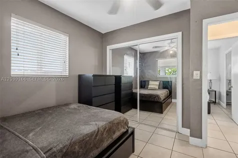 4585 E 9th Lane Hialeah FL 33013
