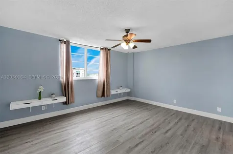 431 SE 3rd Street Dania Beach FL 33004