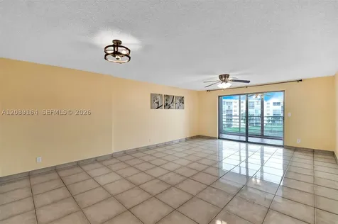 431 SE 3rd Street Dania Beach FL 33004