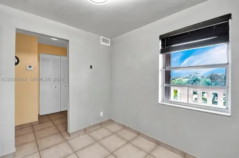 431 SE 3rd Street Dania Beach FL 33004