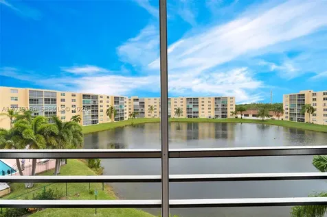431 SE 3rd Street Dania Beach FL 33004