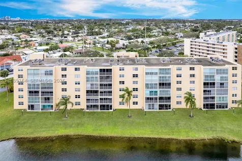 431 SE 3rd Street Dania Beach FL 33004