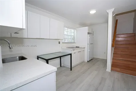 16990 NE 5th Court North Miami Beach FL 33162