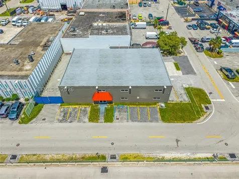 5280 NW 77th Court Doral FL 33166