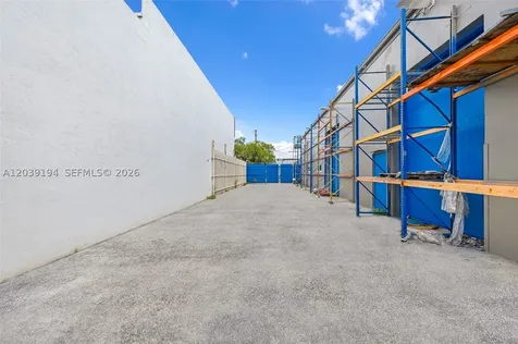 5280 NW 77th Court Doral FL 33166
