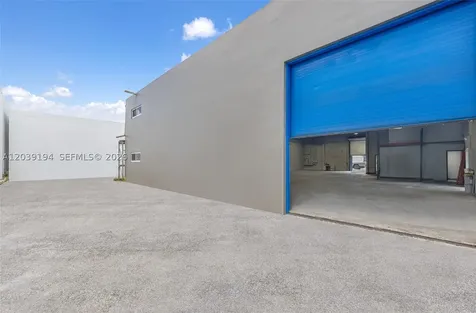 5280 NW 77th Court Doral FL 33166