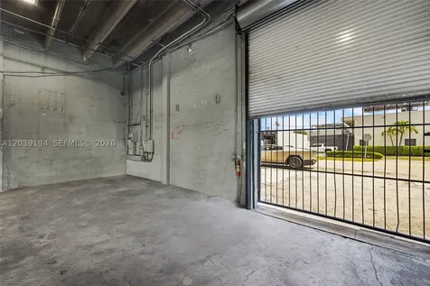 5280 NW 77th Court Doral FL 33166