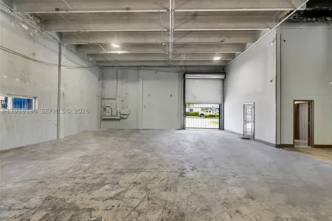 5280 NW 77th Court Doral FL 33166
