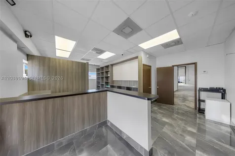 5280 NW 77th Court Doral FL 33166