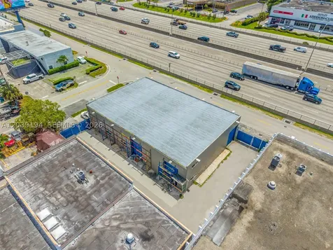 5280 NW 77th Court Doral FL 33166