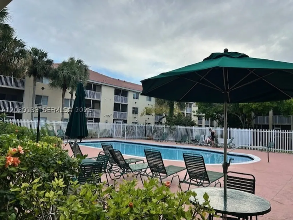 410 S Park Road Hollywood FL 33021