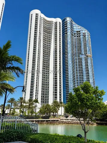 15811 Collins Avenue Sunny Isles Beach FL 33160