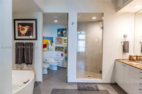 300 S Pointe Drive Miami Beach FL 33139