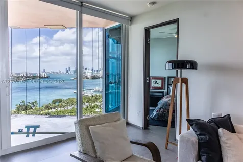 300 S Pointe Drive Miami Beach FL 33139