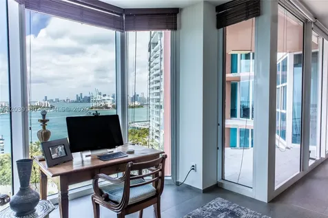 300 S Pointe Drive Miami Beach FL 33139