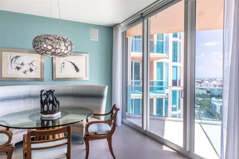 300 S Pointe Drive Miami Beach FL 33139