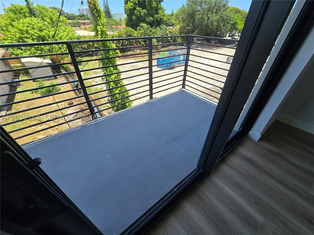 2233 Fillmore Street Hollywood FL 33020