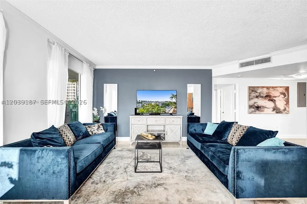 17555 NW Atlantic Boulevard Sunny Isles Beach FL 33160