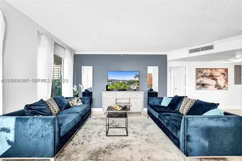 17555 NW Atlantic Boulevard Sunny Isles Beach FL 33160
