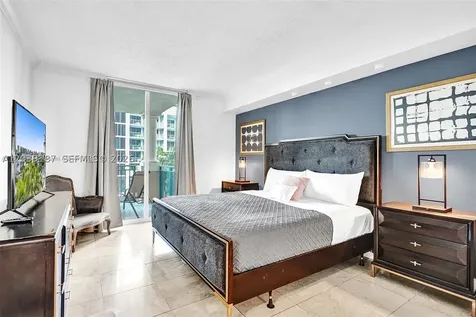 17555 NW Atlantic Boulevard Sunny Isles Beach FL 33160