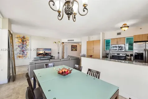 17555 Atlantic Boulevard Sunny Isles Beach FL 33160