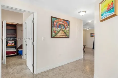 17555 Atlantic Boulevard Sunny Isles Beach FL 33160