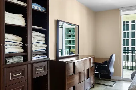 17555 Atlantic Boulevard Sunny Isles Beach FL 33160