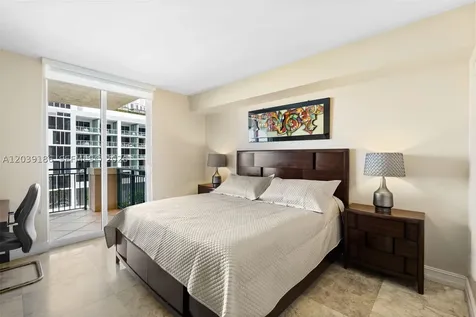 17555 Atlantic Boulevard Sunny Isles Beach FL 33160