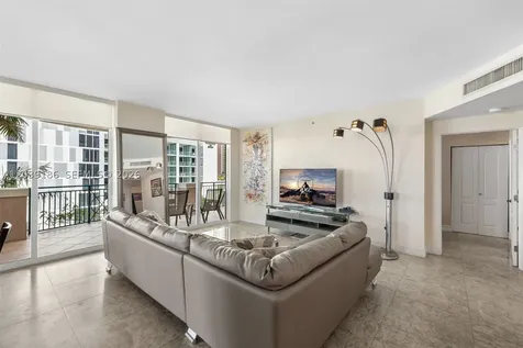 17555 Atlantic Boulevard Sunny Isles Beach FL 33160