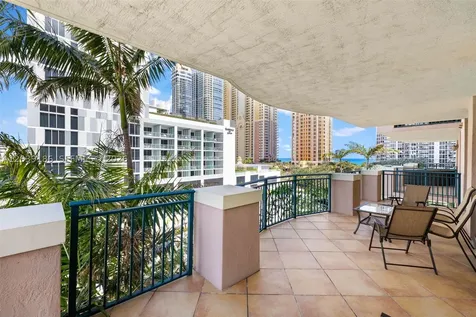 17555 Atlantic Boulevard Sunny Isles Beach FL 33160