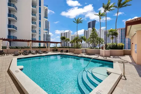 17555 Atlantic Boulevard Sunny Isles Beach FL 33160