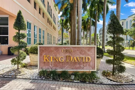 17555 Atlantic Boulevard Sunny Isles Beach FL 33160