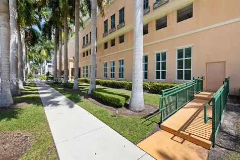 17555 Atlantic Boulevard Sunny Isles Beach FL 33160