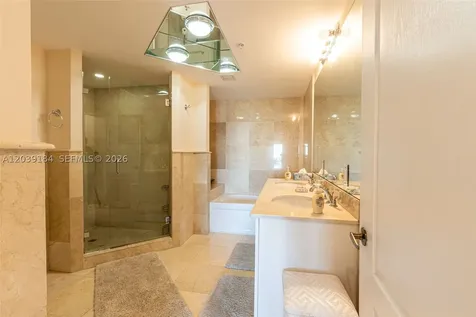 17555 Atlantic Boulevard Sunny Isles Beach FL 33160