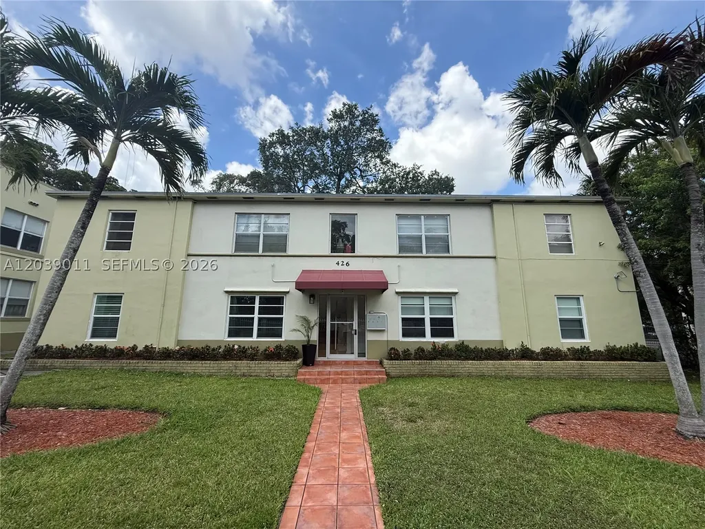 426 NE 77th St Road Miami FL 33138