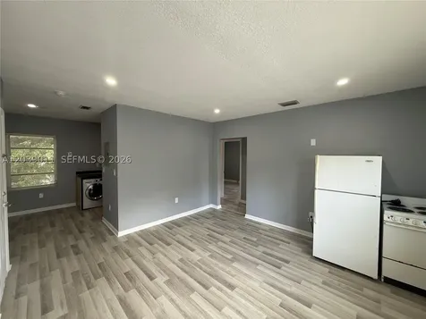 426 NE 77th St Road Miami FL 33138