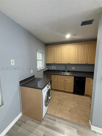 426 NE 77th St Road Miami FL 33138