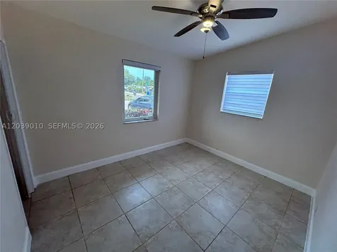 4410 SW 39th Street West Park FL 33023