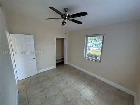 4410 SW 39th Street West Park FL 33023