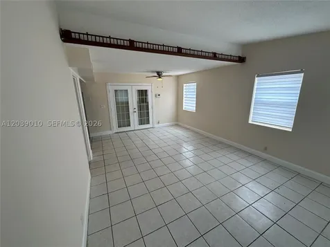 4410 SW 39th Street West Park FL 33023