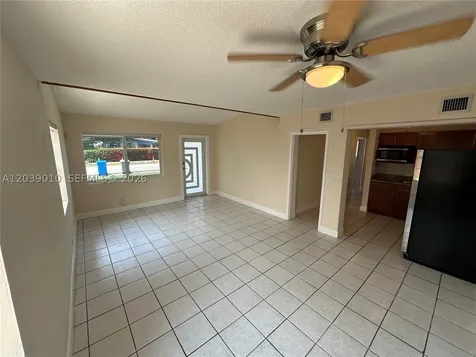 4410 SW 39th Street West Park FL 33023