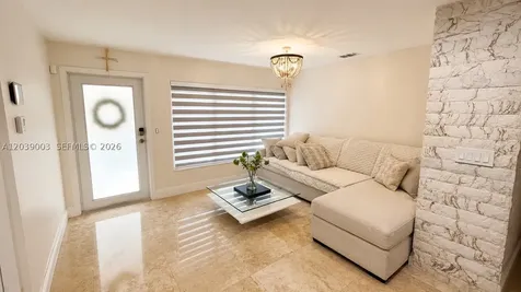 9101 SW 16th Street Miami FL 33165
