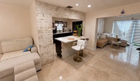 9101 SW 16th Street Miami FL 33165